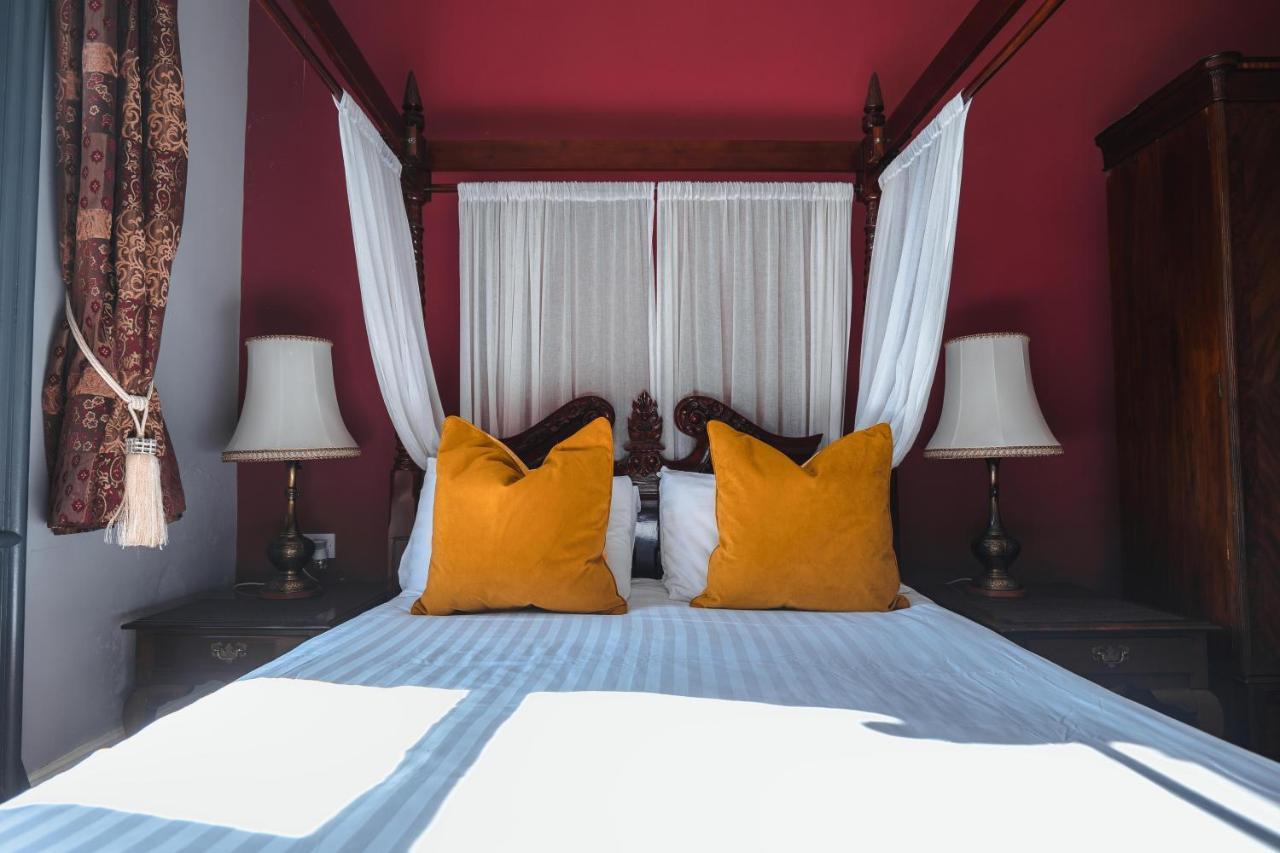 The Godwins Hotel Lugwardine Bagian luar foto